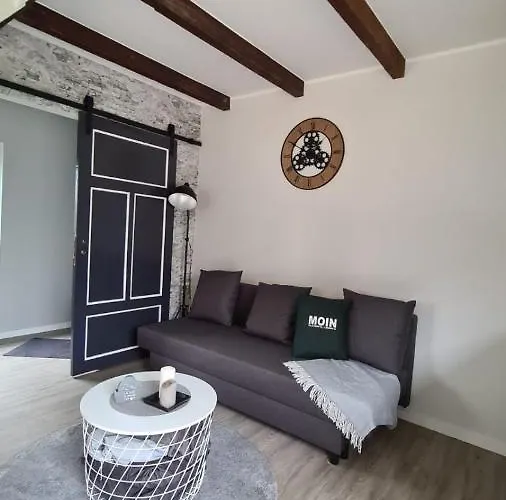 Tiny House Suedliches Friesland-Fri Natur Erleben