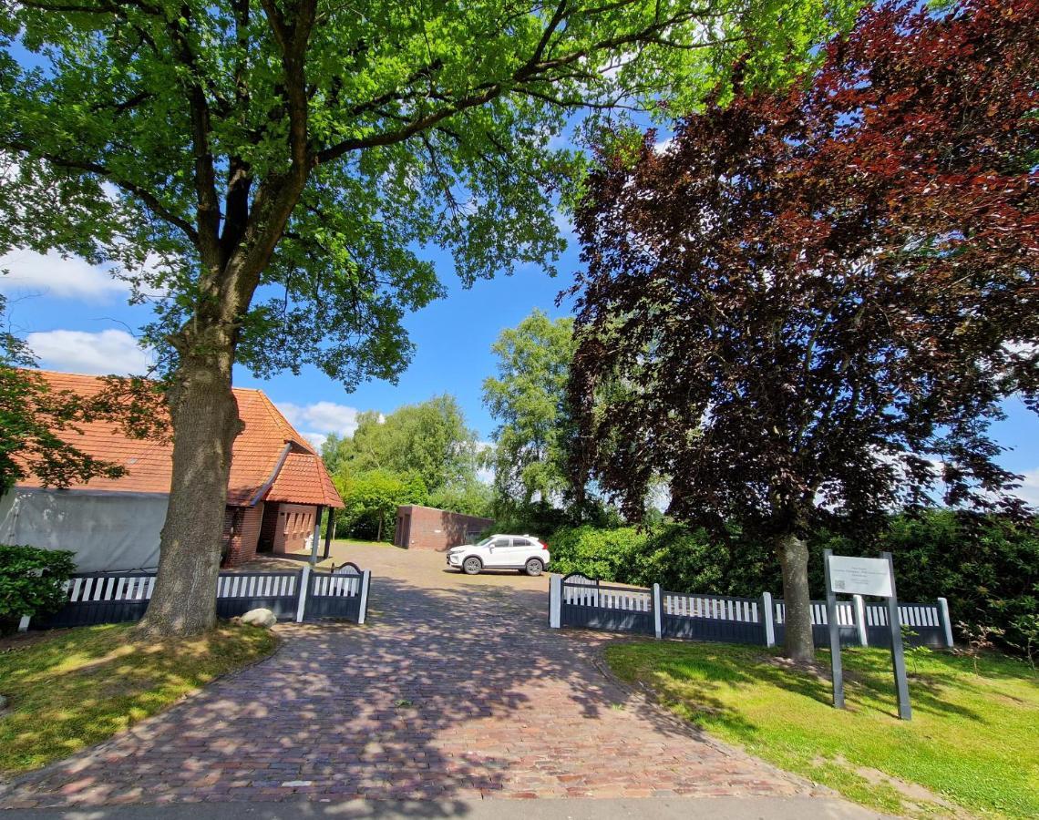 Holiday home Tiny House Suedliches Friesland-fri Erleben